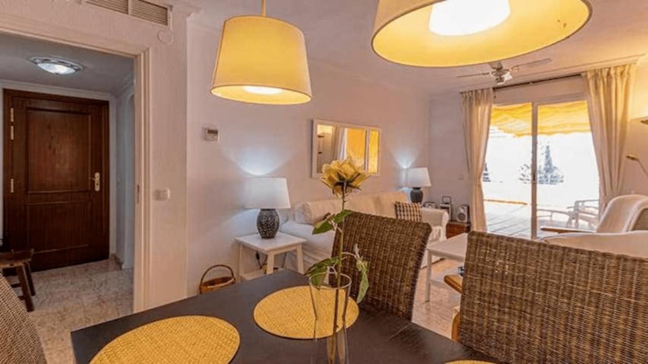 797 Holiday Rentals - Piso Para 4 Con Amplia Terraza Al Jardin Y Al Mar Бенальмадена Экстерьер фото